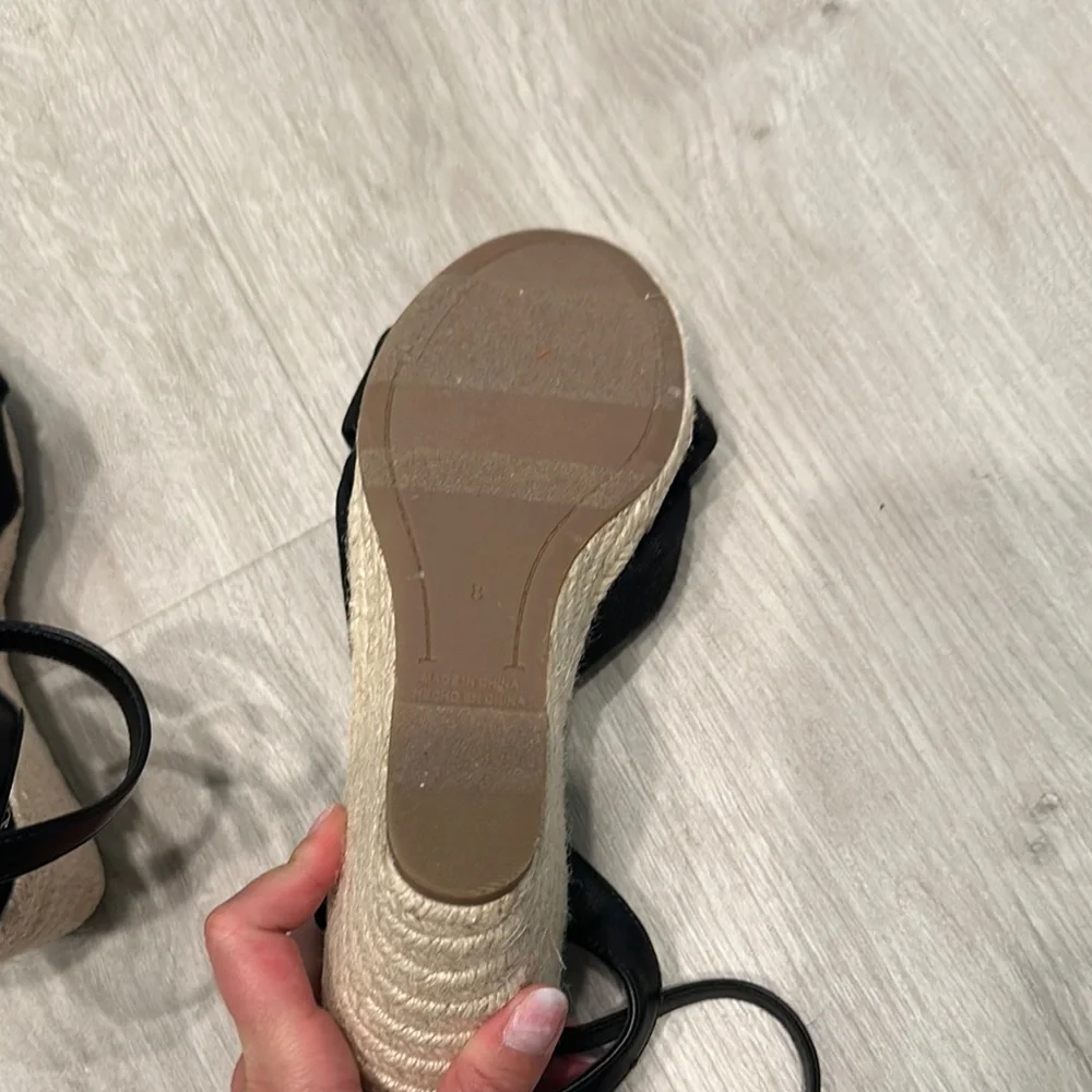 Women's Black Sandals - Picture 5 of 5